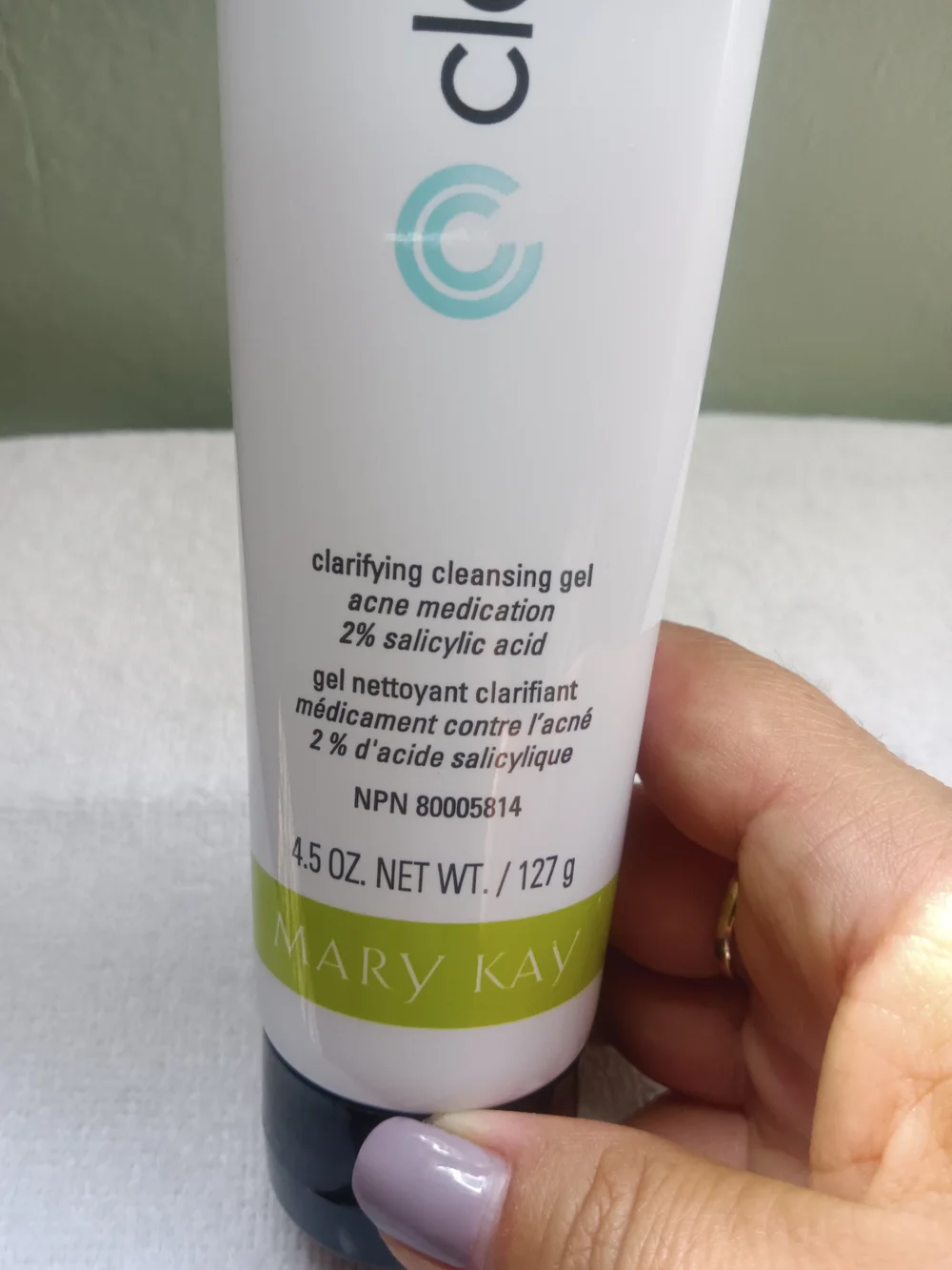 New Mary Kay Clearproof Clarifying Cleansing Gel - White with Green Unixes